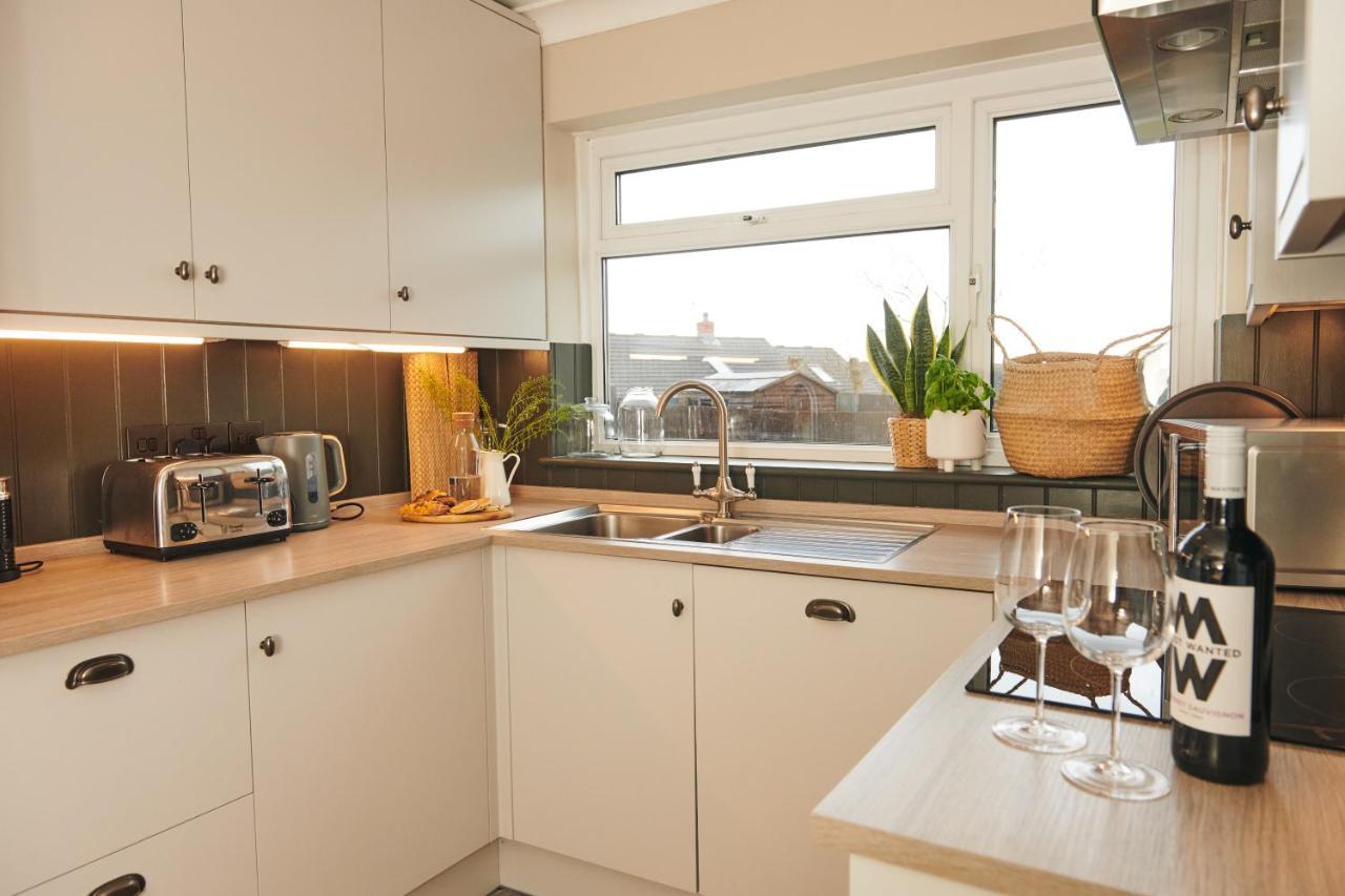 Ser Ar Y Bryn- Lovely Family Home With Garden, Walk To The Village And Beach Saundersfoot Esterno foto