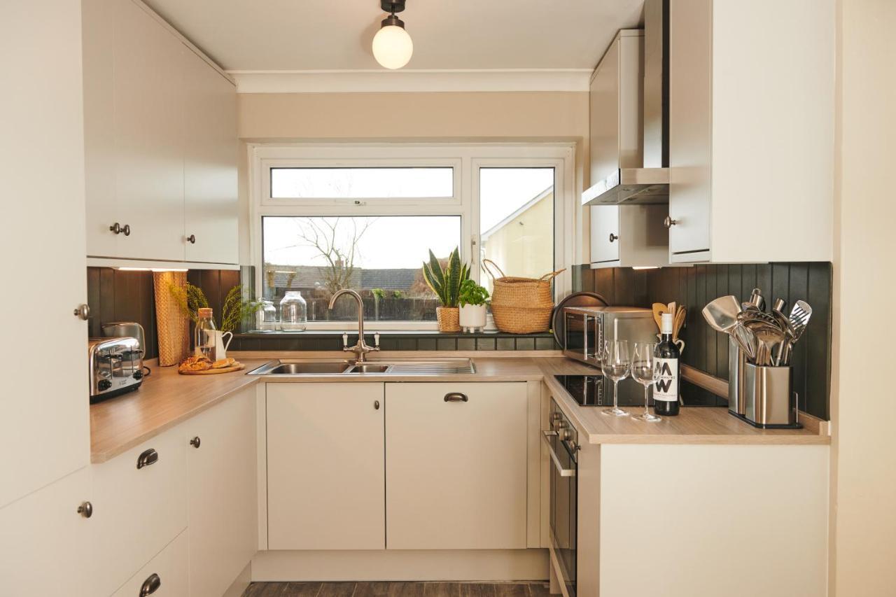 Ser Ar Y Bryn- Lovely Family Home With Garden, Walk To The Village And Beach Saundersfoot Esterno foto
