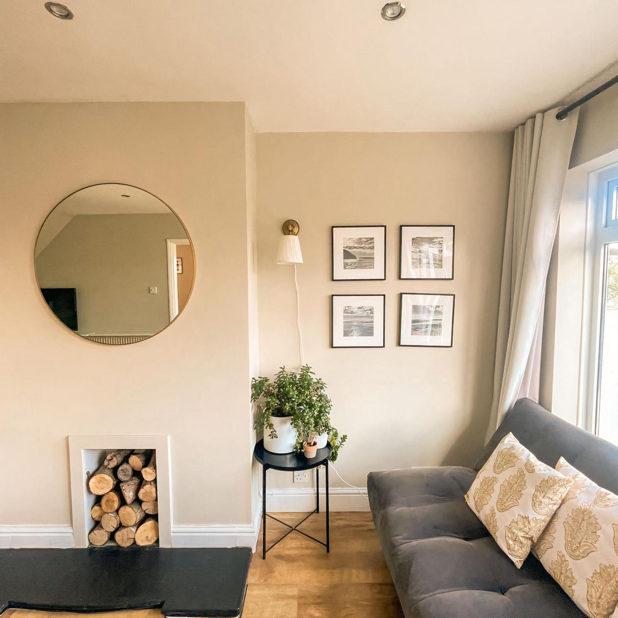 Ser Ar Y Bryn- Lovely Family Home With Garden, Walk To The Village And Beach Saundersfoot Esterno foto